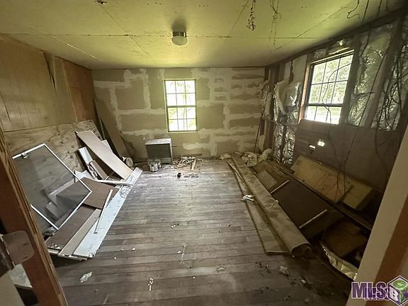 4th image of 15080 Haynes Rd