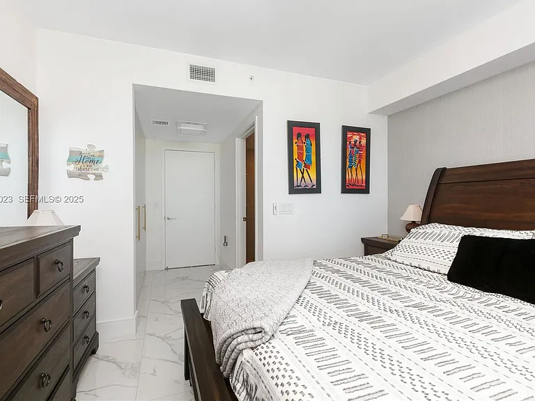 300 Sunny Isles Blvd #4-1607 — Photo 11