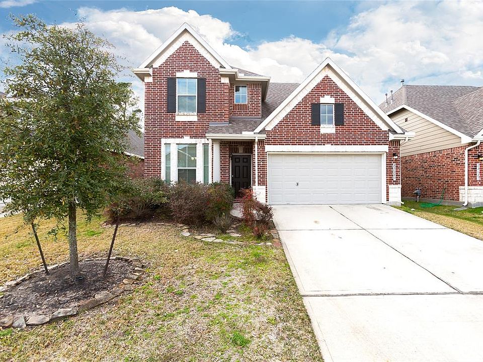 1st image of 23623 Plantation Pines Ln