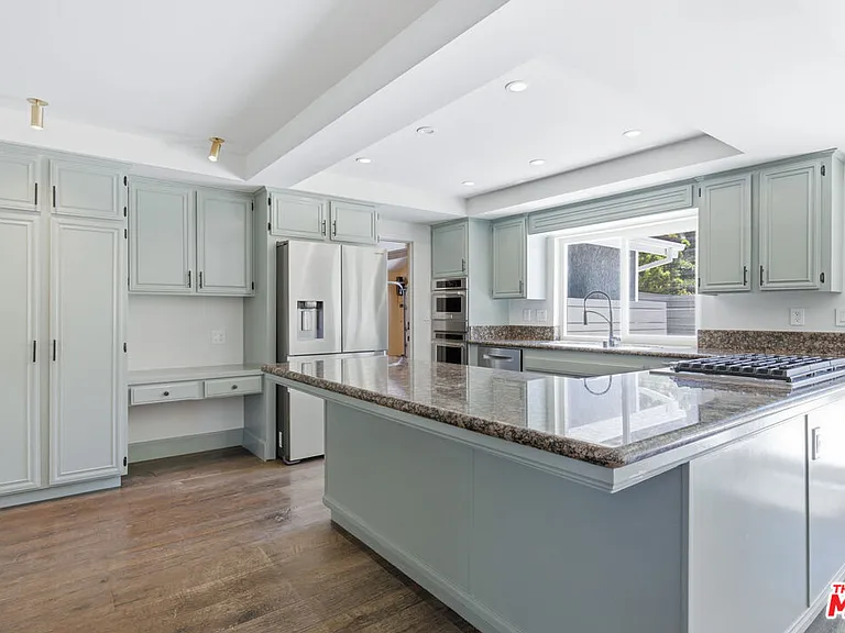 1314 Avenida De Cortez — Photo 16