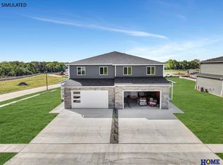 111 W Cowdrey Ln, Lincoln, NE 68523