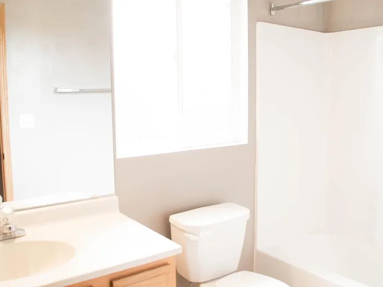 Attached Master Bath