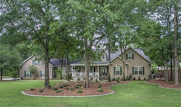1st image of 120 Stephens Dr