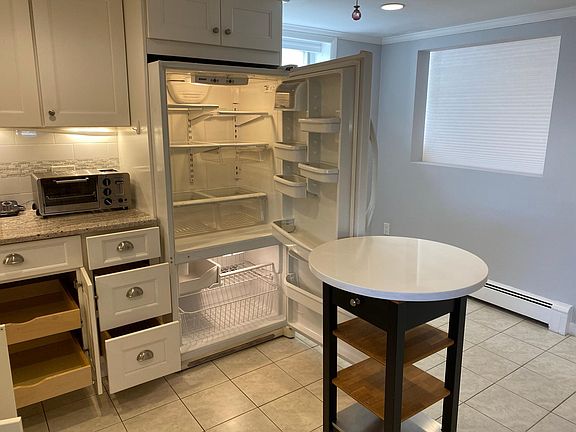 5th image of 22 Madison St #1