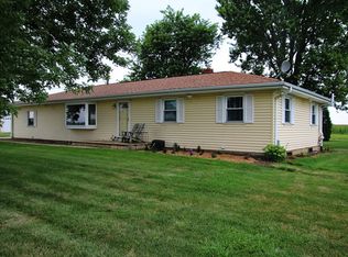 14483 Perry Rd, Dekalb, IL 60115