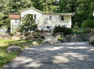 5 Elm Trl, Danbury, CT 06811