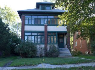 10917 S Oakley Ave, Chicago, IL 60643