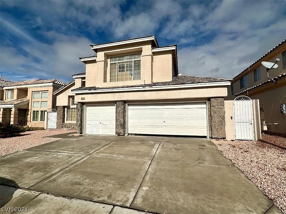 2nd image of 3030 Cooper Creek Dr