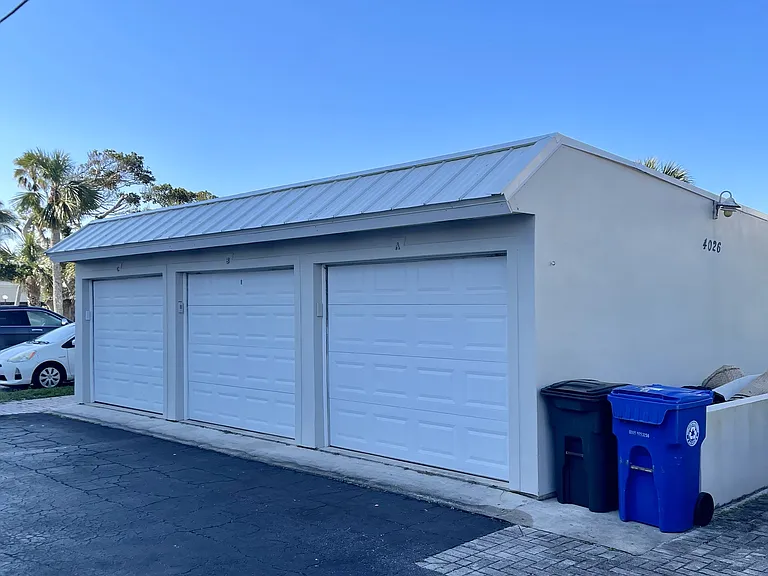 4026 Silver Palm Dr #B — Photo 11