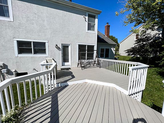 4th image of 4760 Saint Andrews Dr