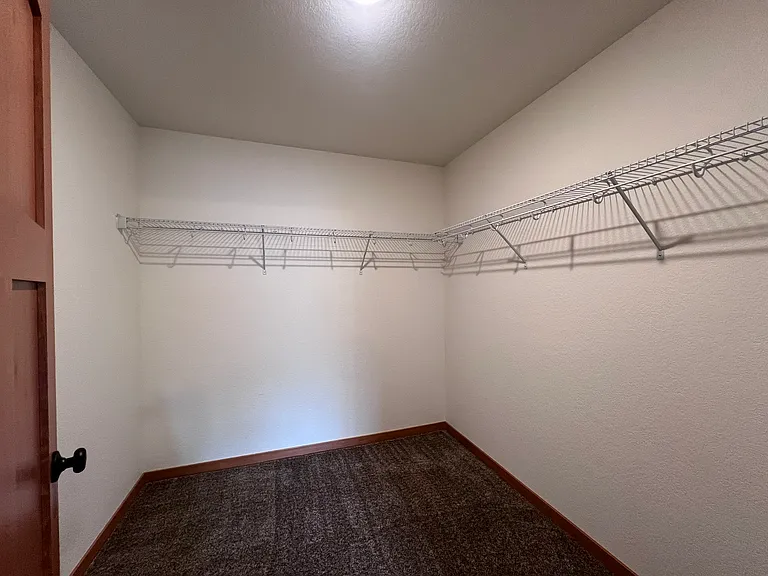 3228 Gateway Drunit B — Photo 10
