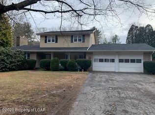 939 Saint Johns Rd, Drums, PA 18222