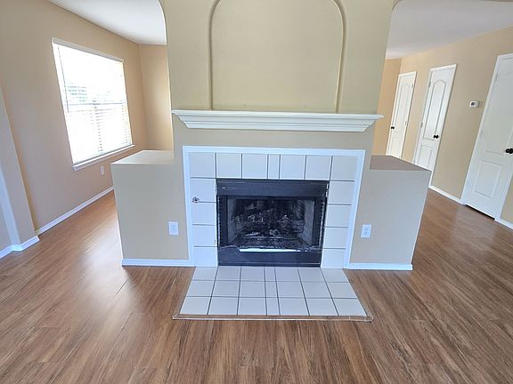 4th image of 4512 Saddlebrook Dr