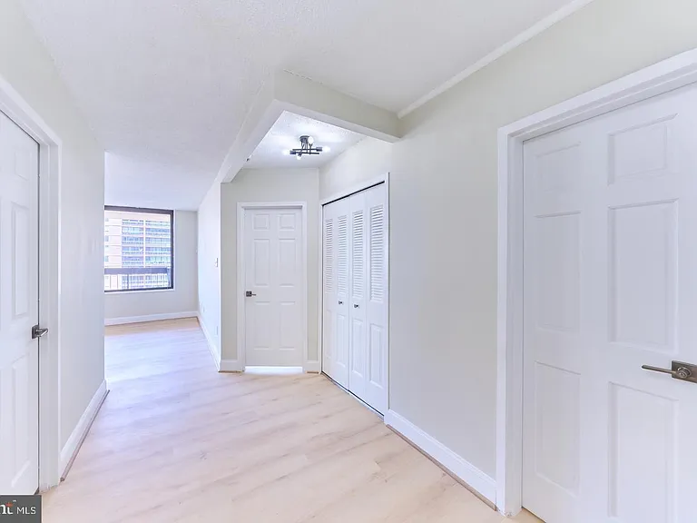 3705 George Mason Dr #2102S — Photo 28