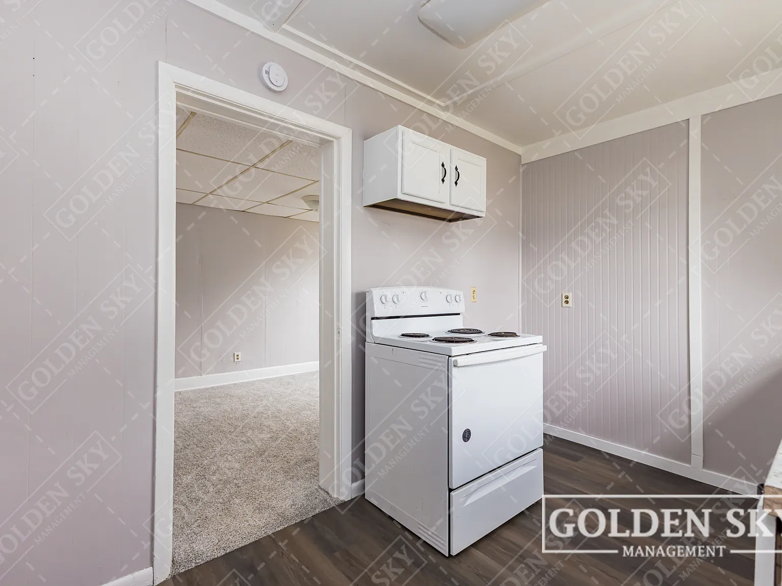 230 Kinsey St — Photo 3