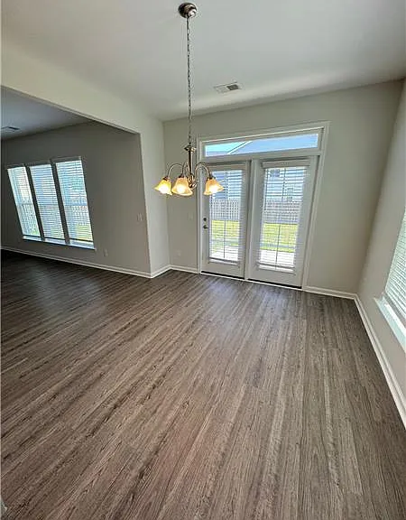 91 Melody Dr — Photo 5