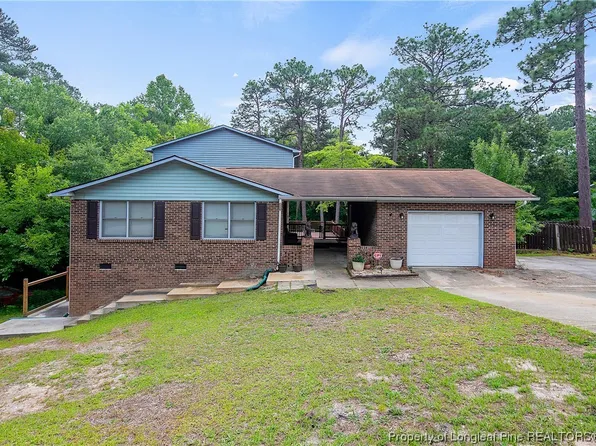 623 Randinita Dr, Fayetteville, NC 28311