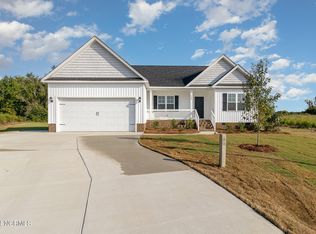 246 Maxwell Farm Ln, Selma, NC 27576
