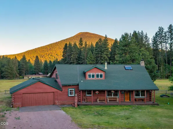 13751 SW Meadow View Dr, Camp Sherman, OR 97730
