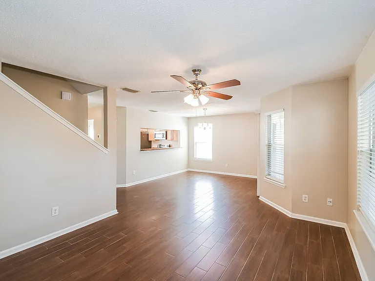 8775 Ivey Rd — Photo 5