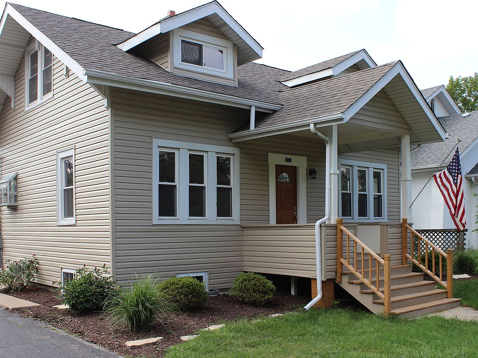 1st image of 406 S Summit Ave