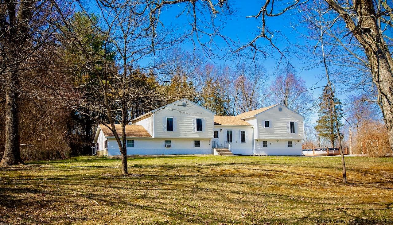 47 Eleanor Drive, Salt Point, NY 12578 Zillow