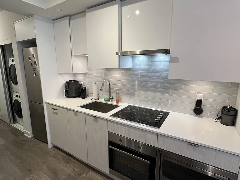 99 Broadway Ave #3206 — Photo 5