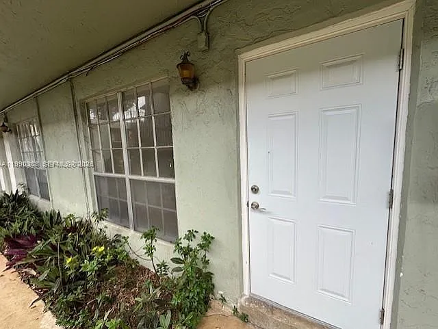 10776 N Kendall Dr #F17 — Photo 5