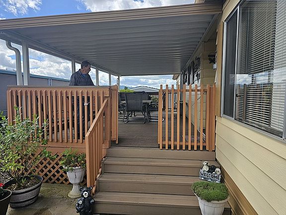 4th image of 302 Shadow Ranch Ln