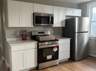 86 Abbott St FLOOR 3, Providence, RI 02906