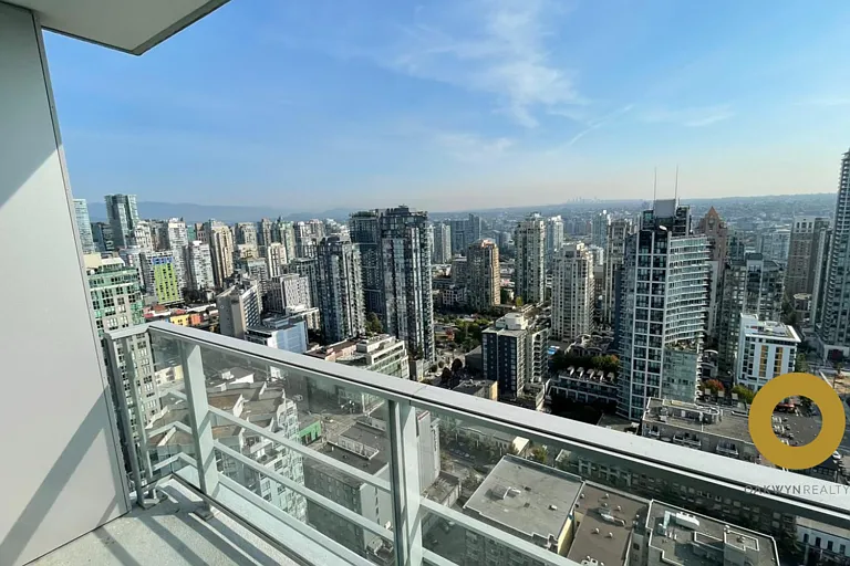 1283 Howe St #1B — Photo 8