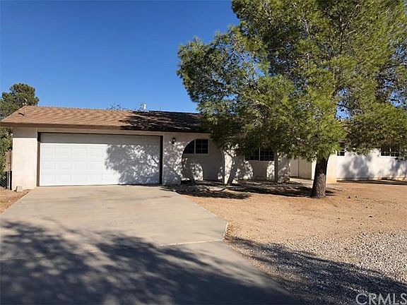 2nd image of 18058 Fresno St