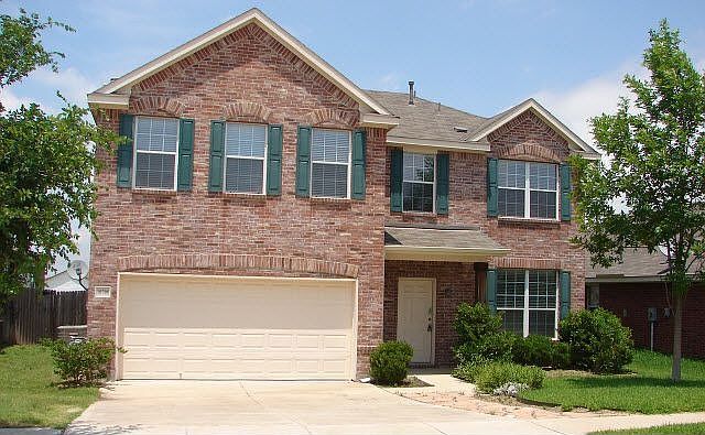 Beautiful 2-Story Home