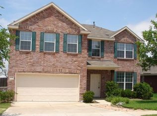 10708 Lipan Trl, Fort Worth, TX 76108