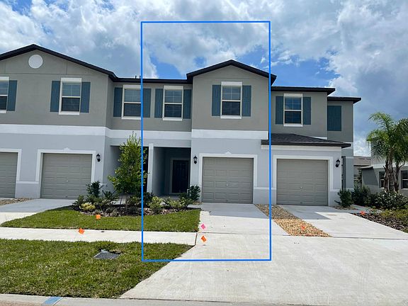 2nd image of 9707 Pembrooke Pines Dr