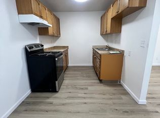 905 Sutter Ave APT 12, Modesto, CA 95351