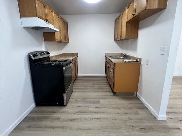 905 Sutter Ave APT 12