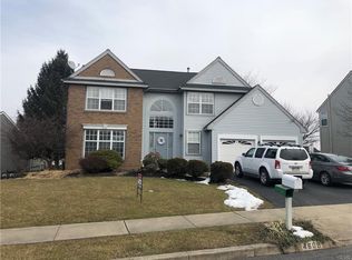 4600 Concord Cir, Easton, PA 18045