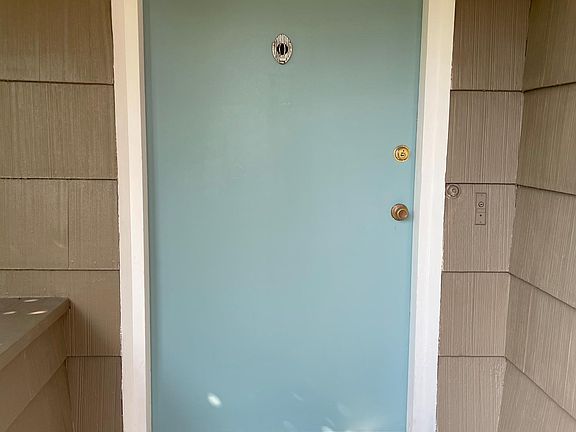 2nd image of 334 49th St