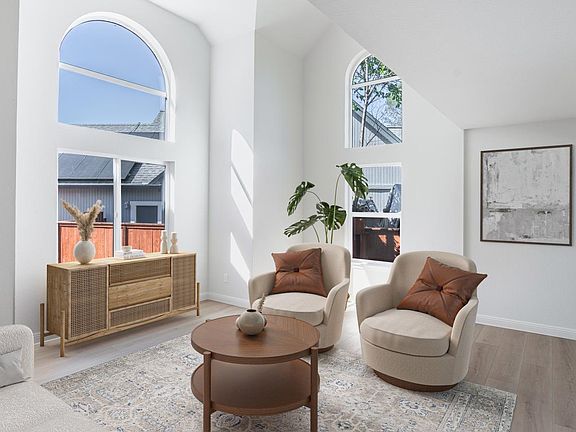4th image of 2247 Ironbark Drive