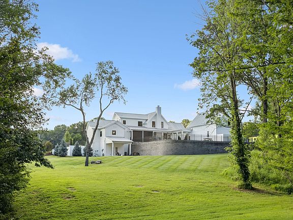 96th image of 2650 Finley Ridge Rd