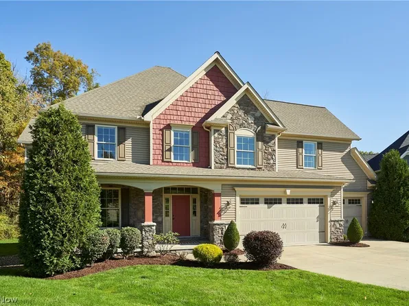 653 Archwood Rd, Wadsworth, OH 44281