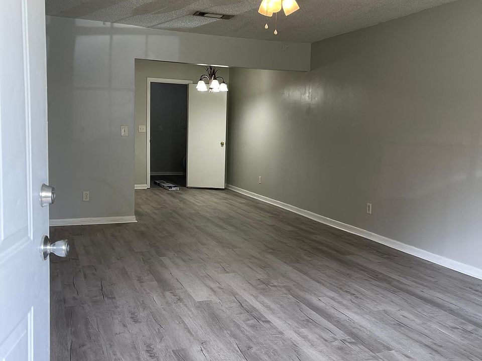 1st image of 4749 Otter Creek Cir #B