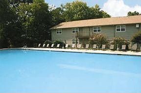2nd image of 1225 Willowbrook Dr APT 1