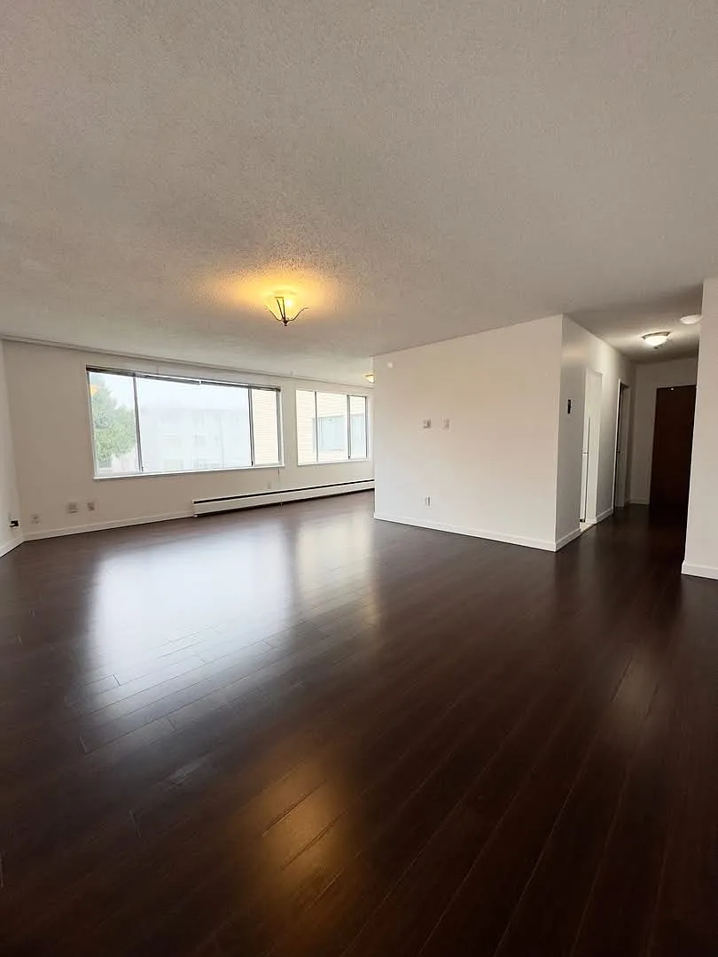 1 bed, 850 sqft, $1,980 — Photo 1