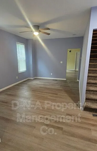 315 S Courtland St — Photo 4