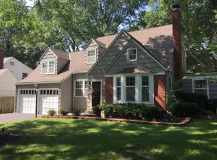 1254 W Gregory Blvd, Kansas City, MO 64113