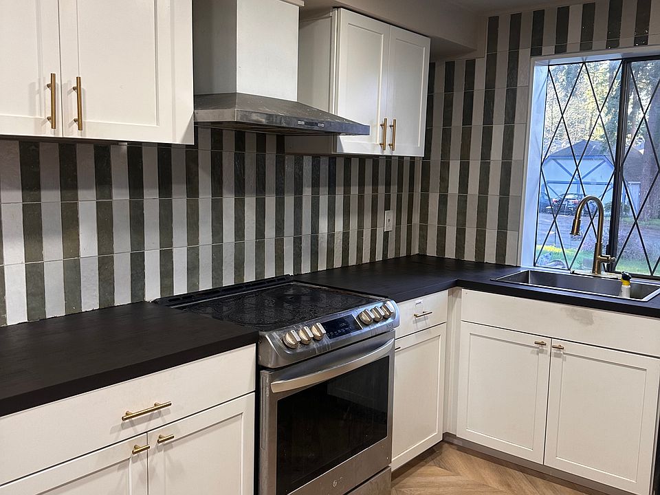 1st image of 5320 Cirque Dr W