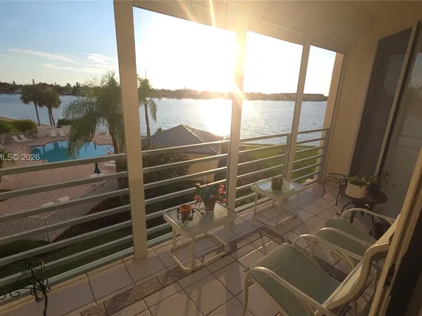 7974 Sailboat Key Blvd #202, Saint Petersburg, FL 33707