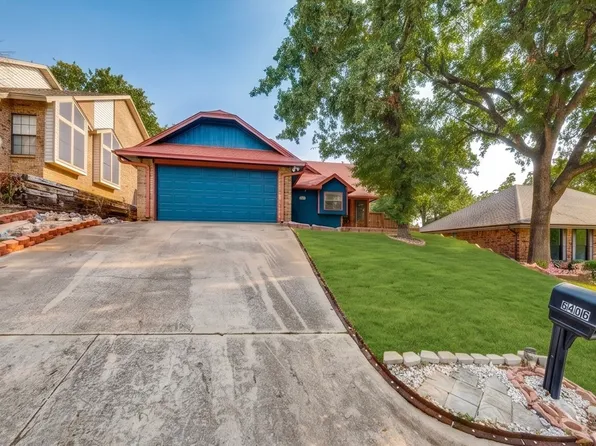 6406 Woods Edge Dr, Arlington, TX 76016